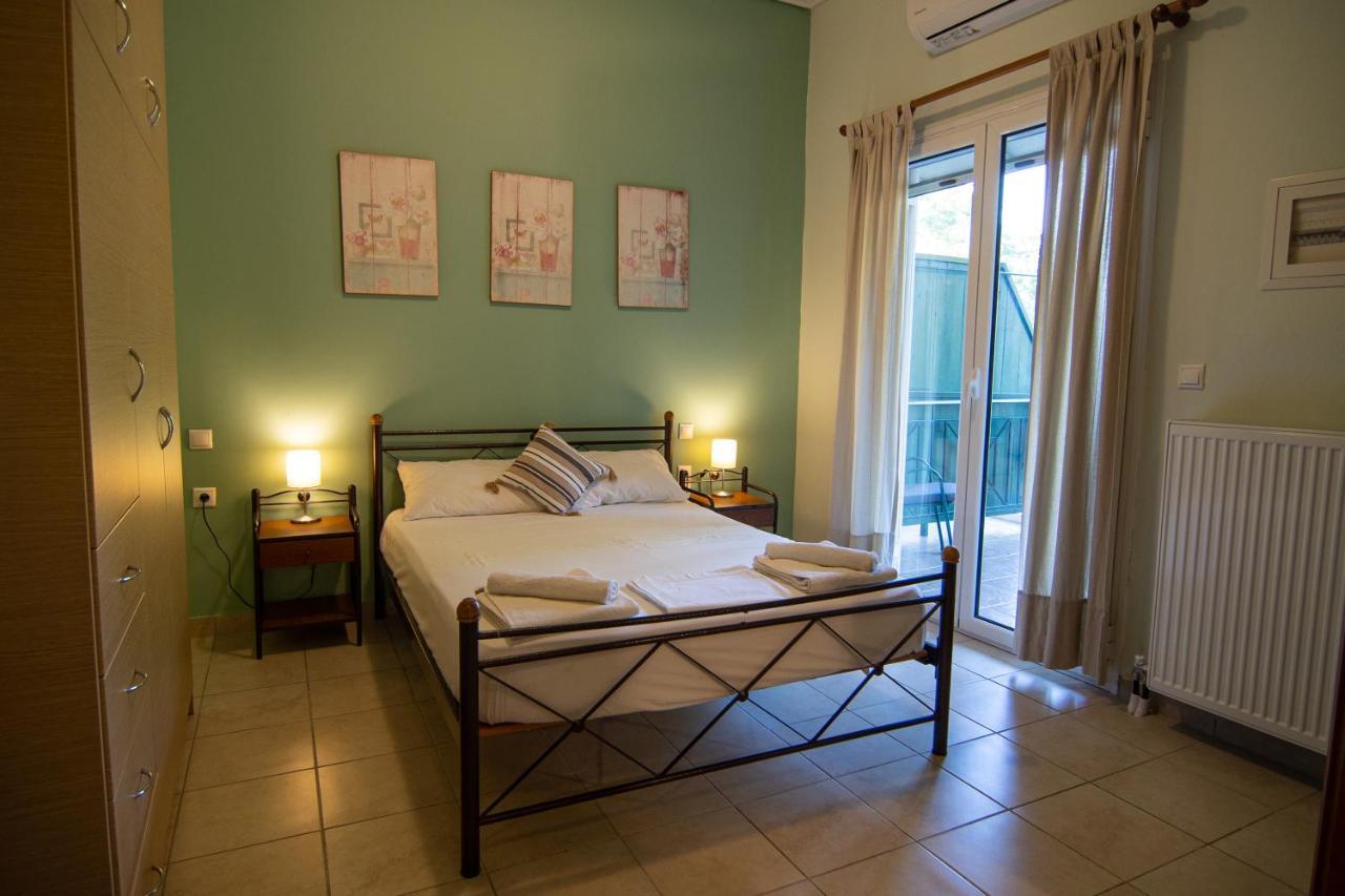 Tsertos Apartments Камена Вурла Екстериор снимка