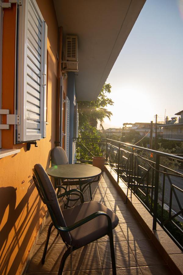 Tsertos Apartments Камена Вурла Екстериор снимка